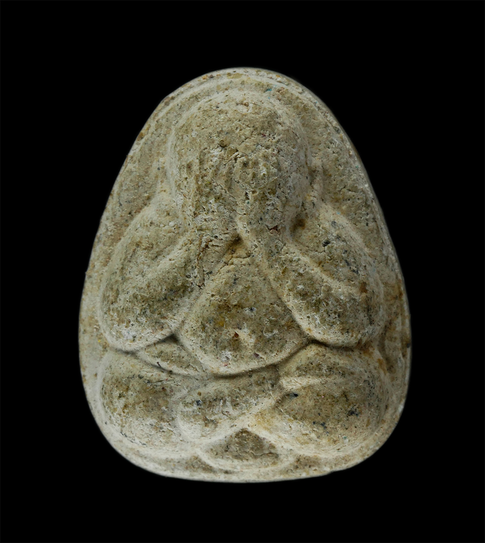 17Aug24 (322)p.jpg - พระปิดตา หลังยันต์ นะฤาชา ป.ช.น. เนื้อผงพุทธคุณ ไม่ทราบที่/kamulet.in.th | https://kamulet.in.th